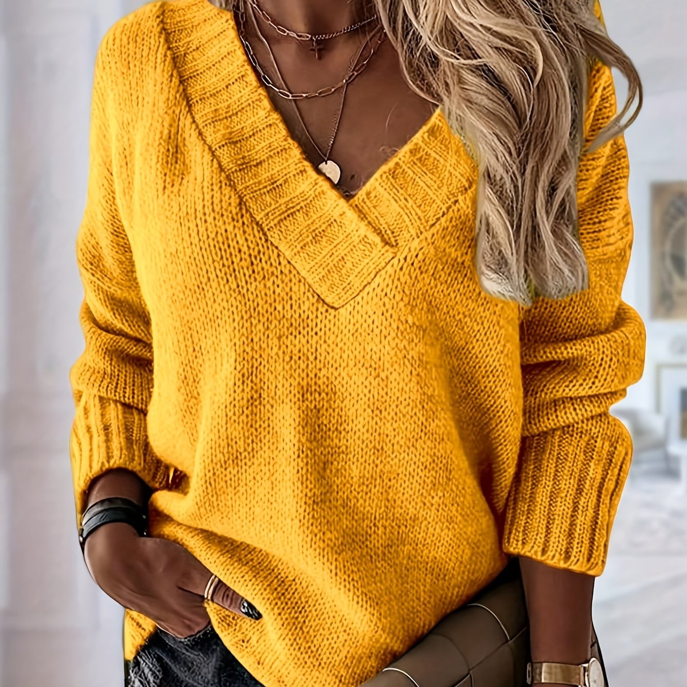 Women's Elegant V-Neck Sweater Pullover, Non-Transparent Fall/Winter Casual Wear Design
