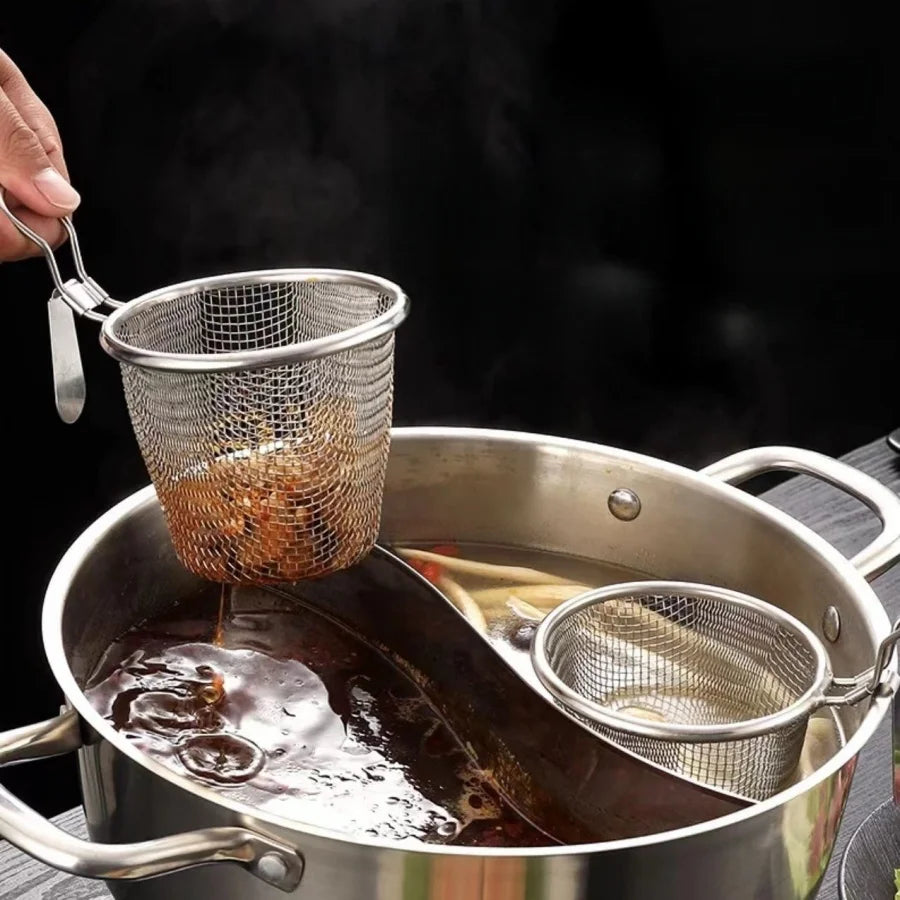 Stainless Steel Blanching Strainer – Mesh Spaghetti / Pasta Cooker Utensil with Long Handle