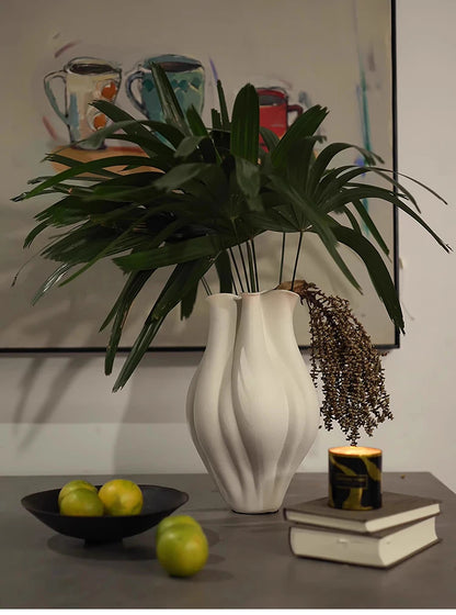 Modern Ceramic Tabletop Vase – Light Luxury Decorative Flower Vase