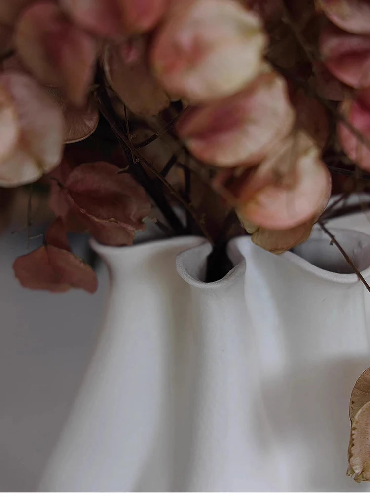 Modern Ceramic Tabletop Vase – Light Luxury Decorative Flower Vase